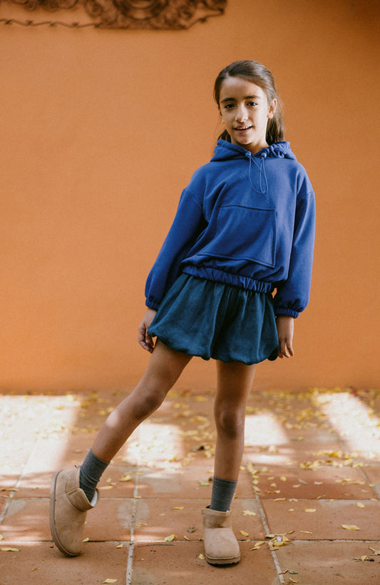 Short Mia (Coming soon)