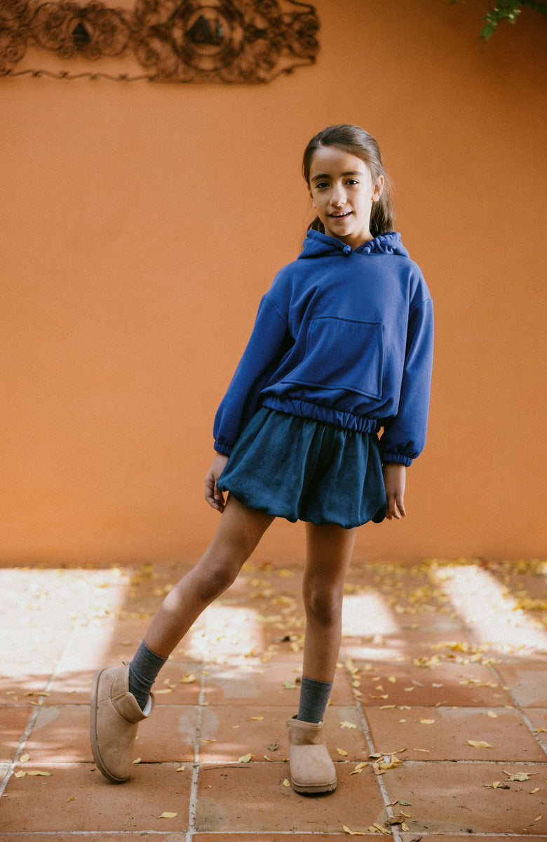 Short Mia (Coming soon)